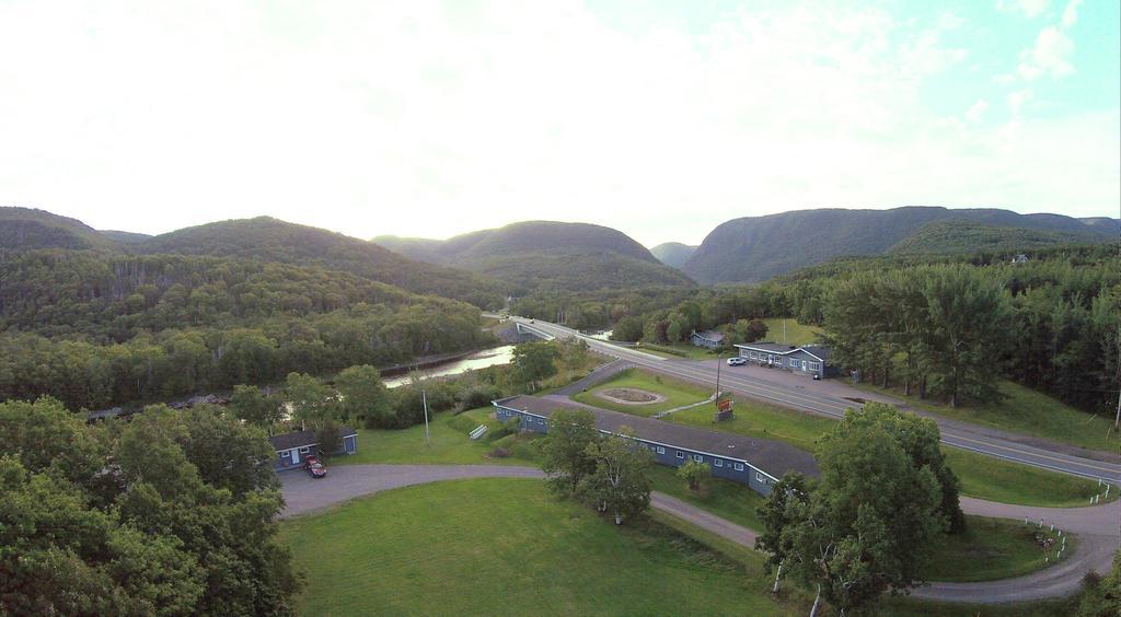Cornerstone Motel Chéticamp Εξωτερικό φωτογραφία